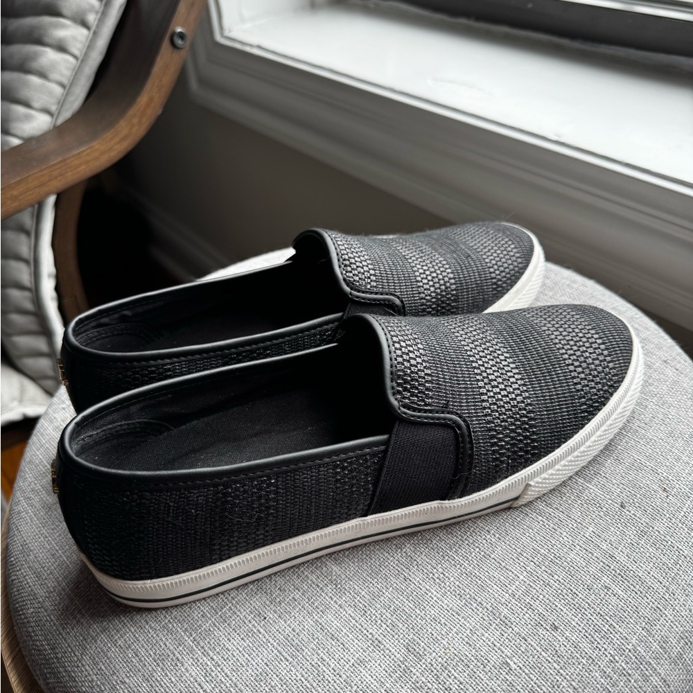 LIKE NEW! Lauren by Ralph Lauren Jinny Sneaker